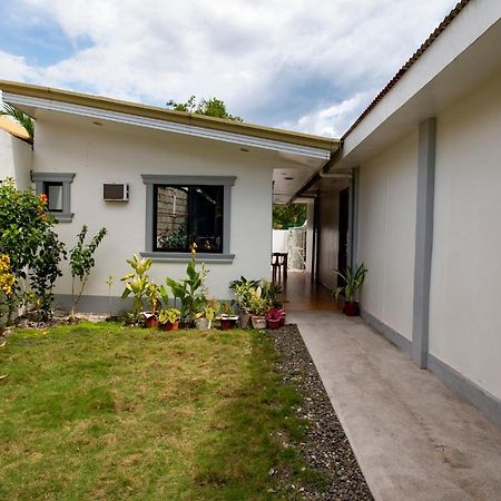 Oyo 777 Rn Guesthouse Moalboal Εξωτερικό φωτογραφία
