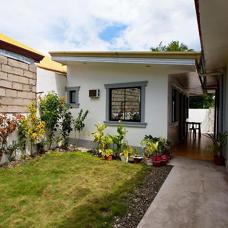 Oyo 777 Rn Guesthouse Moalboal Εξωτερικό φωτογραφία